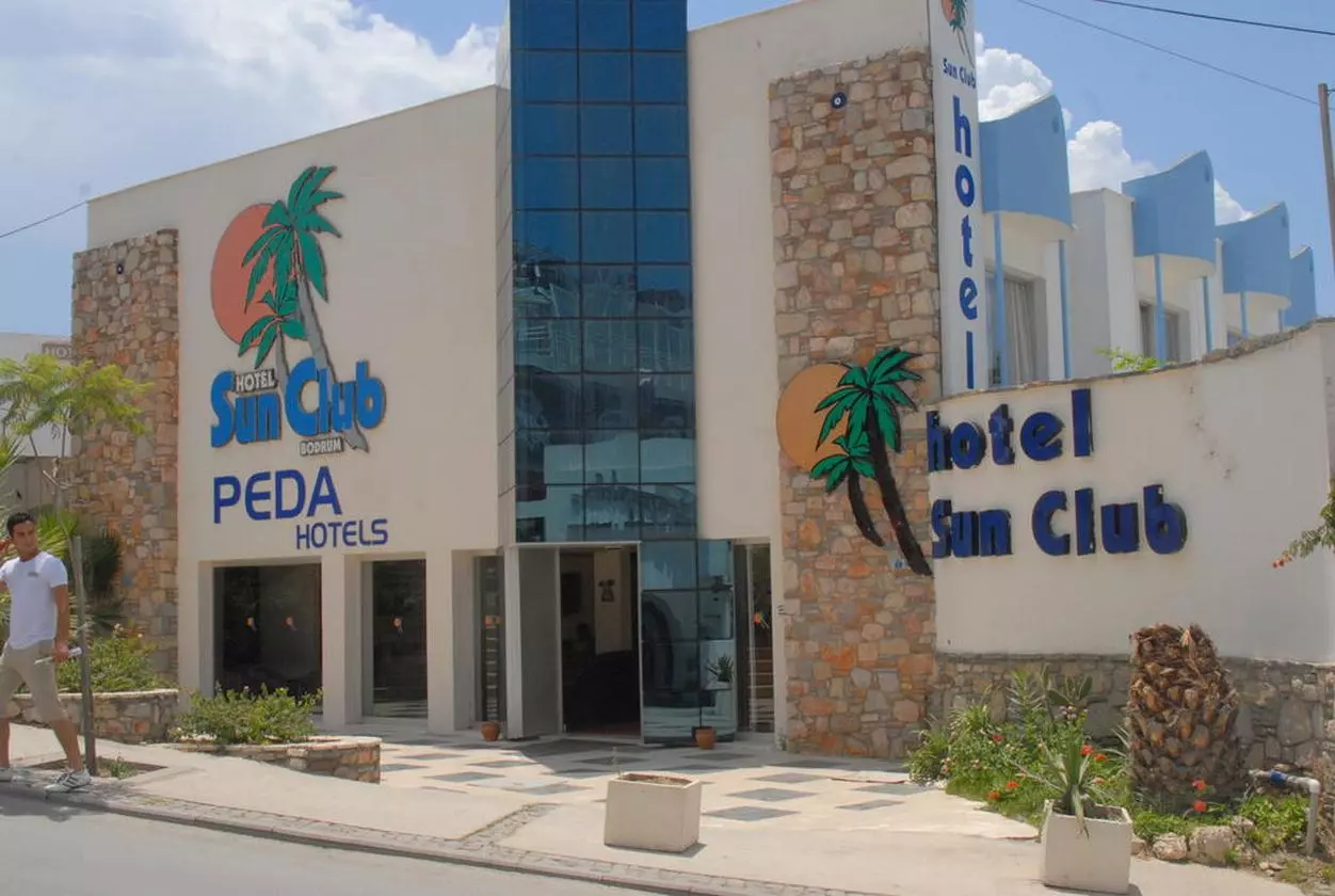 SUNCLUB_SHABAVIZ (5).jpg